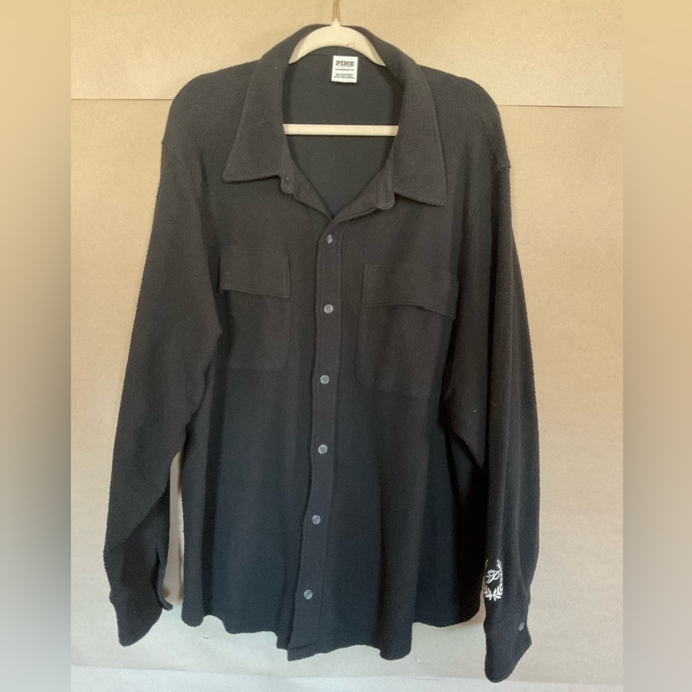 PINK Victoria's Secret Black Fleece shirt. Size XXL
